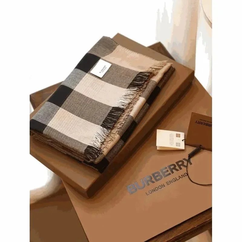 Burberry Check Cashmere Scarf Classic Plaid Design