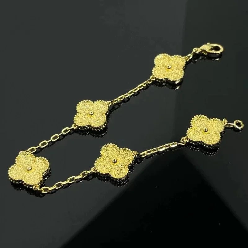 Golden Flower Chain Bracelet for Women Elegant Jewelry Gift
