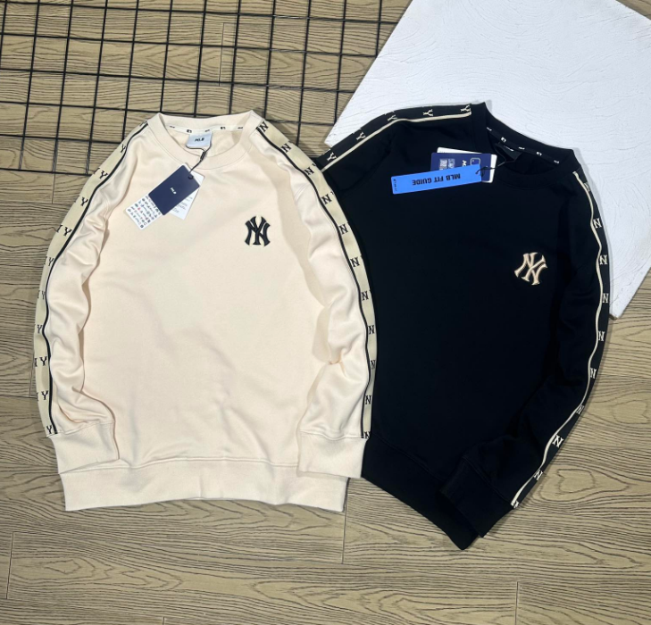 NY Yankees Logo Sweatshirt Crewneck Pullover for Men and Women
