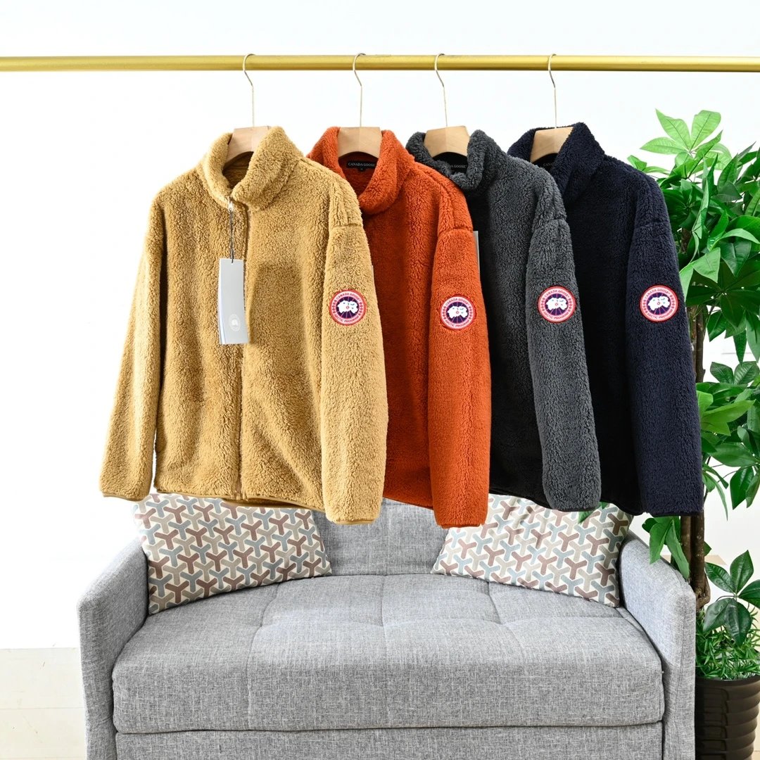 Canada Goose Fleece Jacket for Men and Women - Warm Winter Outerwear