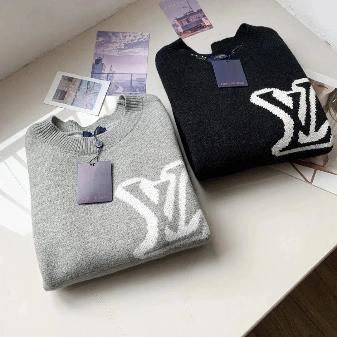 Louis Vuitton LV Logo Knit Sweater for Men and Women