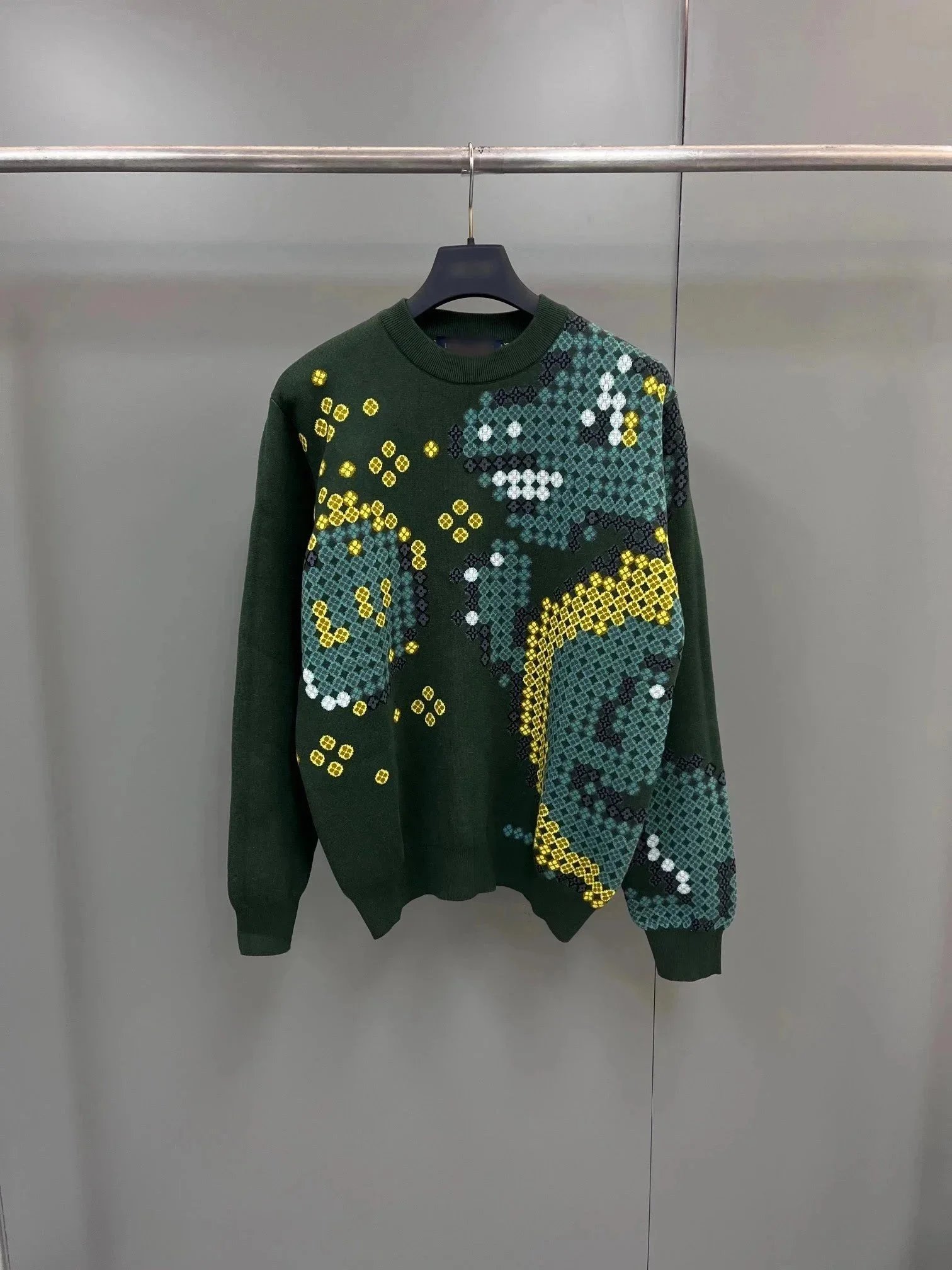 Geometric Pattern Knit Sweater for Men Women Fashion Casual Wear