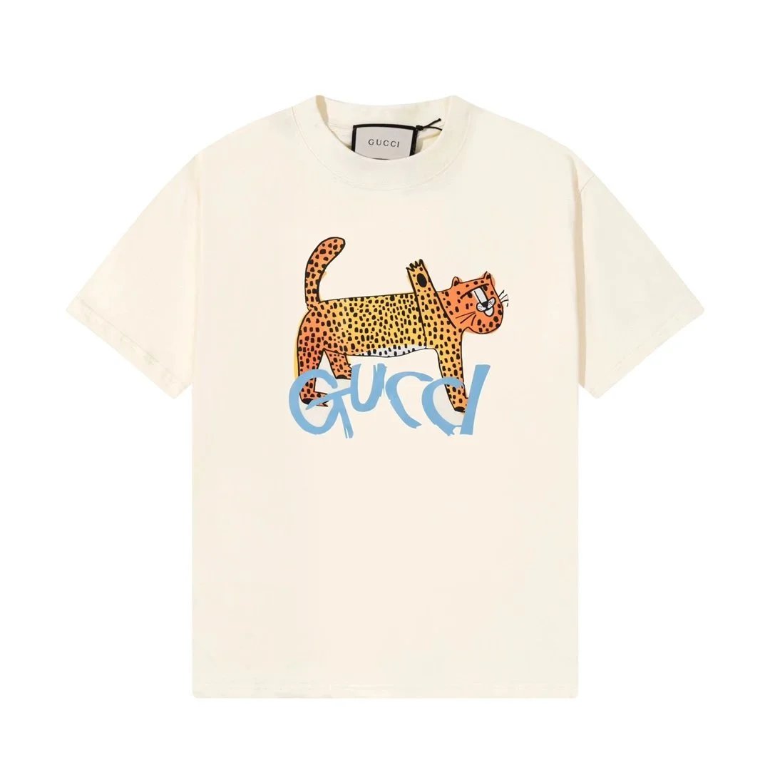 Gucci Leopard Print T-Shirt with Logo Graphic