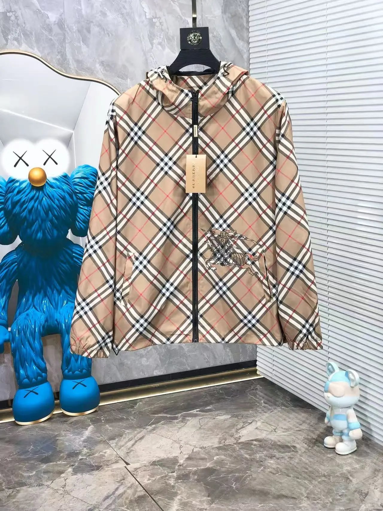 Burberry Check Pattern Hooded Jacket for Men and Women