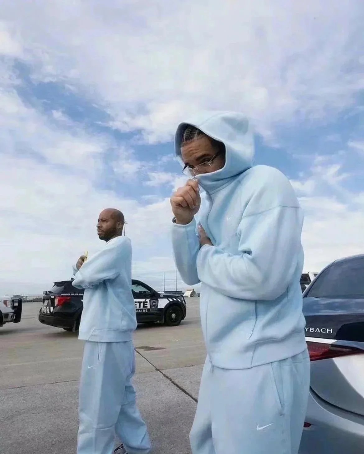 Light Blue Nike Hoodie and Sweatpants Set for Men