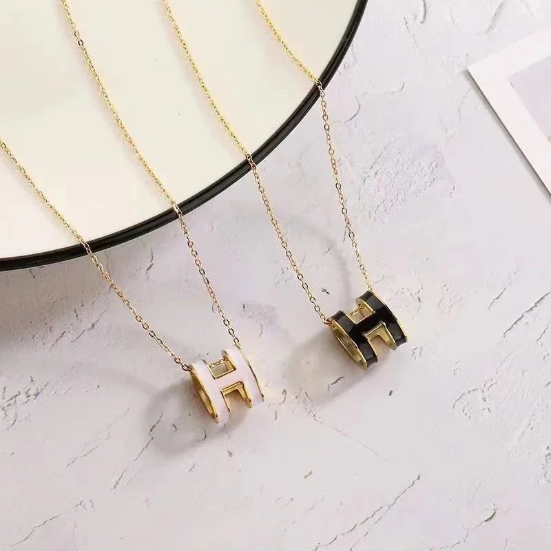 H Logo Pendant Necklace Gold Chain Women's Fashion Jewelry